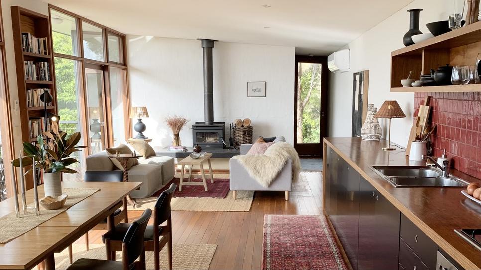 interior decorator Illawarra property stying interior designer Shellharbour Wollongong Gerringong Kiama Bowral berry